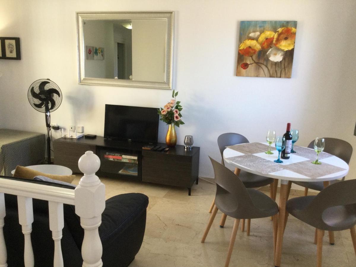 Lovely 2 Bedroom Holiday Apartment In Central Caleta De Fuste Esterno foto
